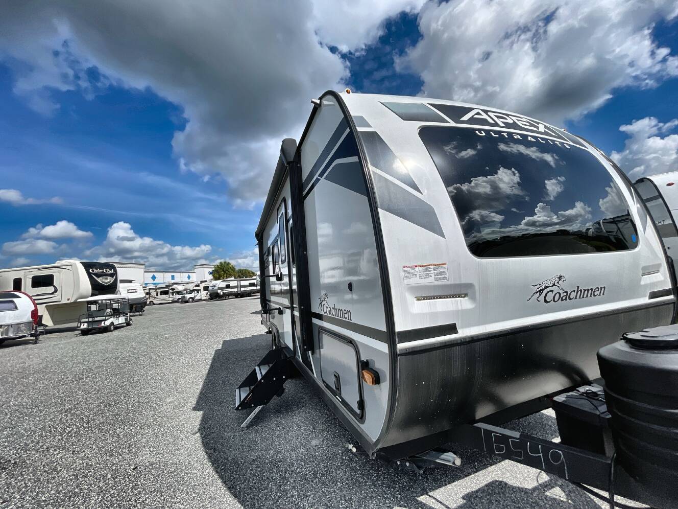 A photo of this 2024 Coachmen APEX ULTRA-LITE 215RBK