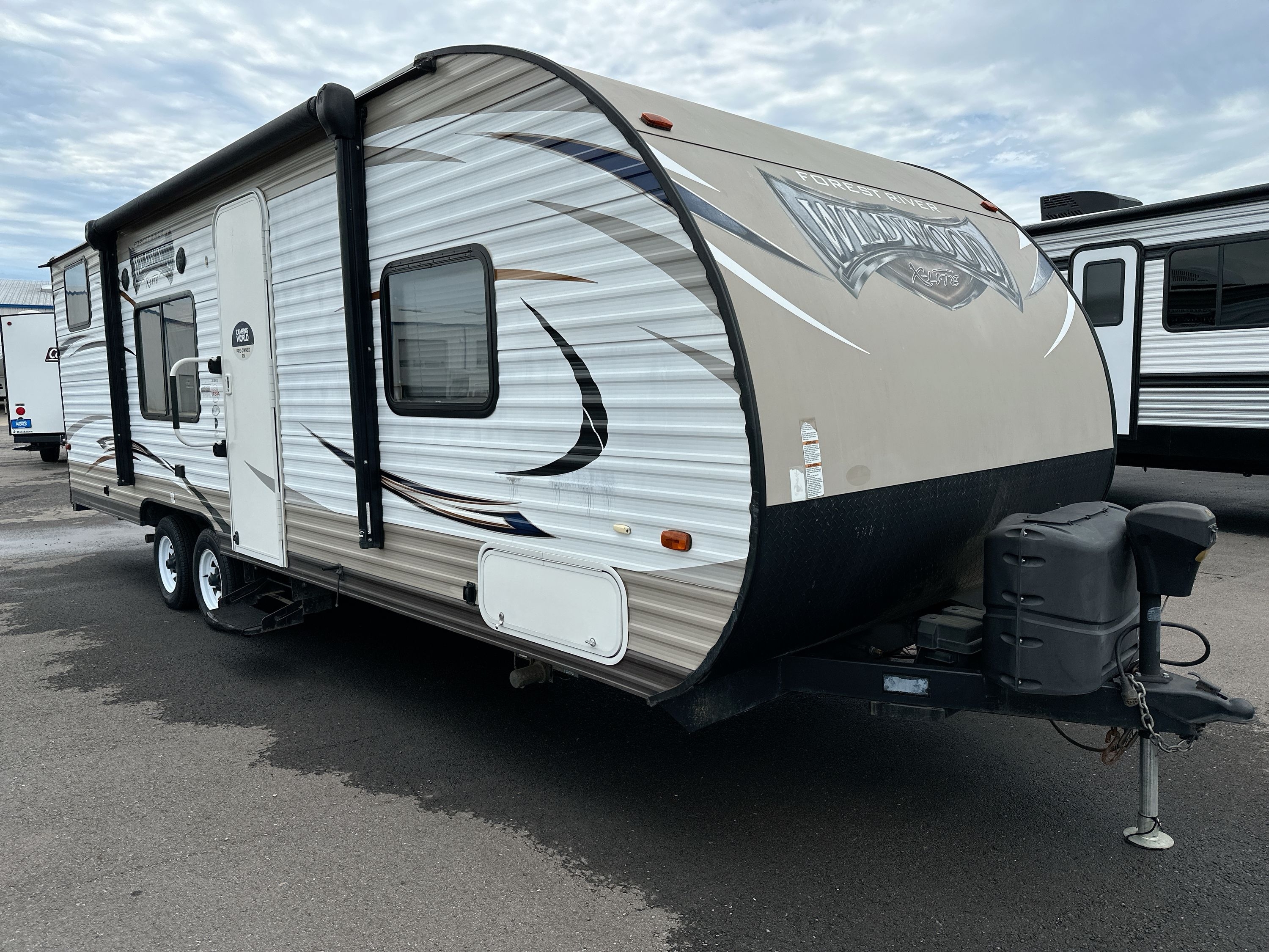 2017 Forest River WILDWOOD X-LITE 261BHXL RV