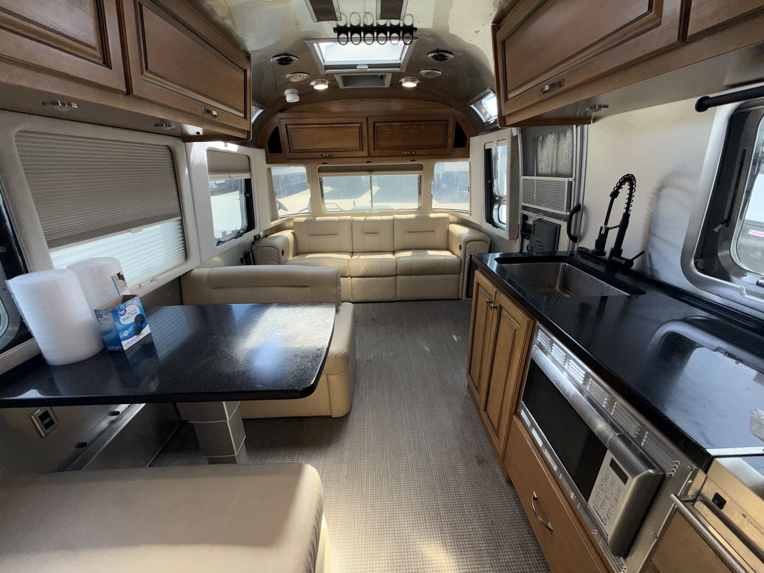 2017 Airstream CLASSIC 30 in tulsa OK