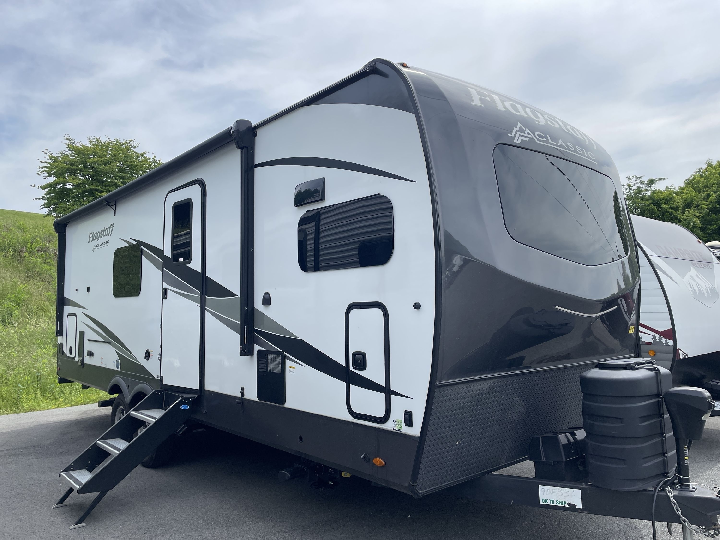 2025 Forest River FLAGSTAFF CLASSIC 826MBR RV