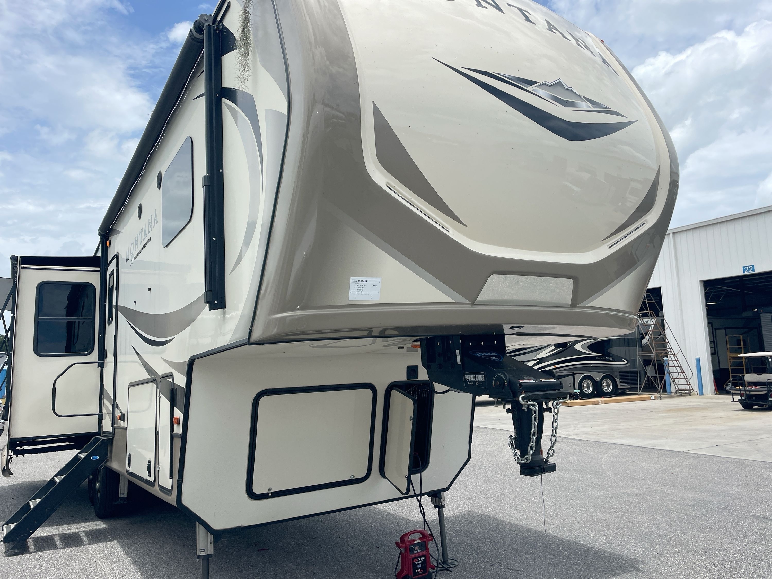 2019 Keystone MONTANA 3121RL in dover FL