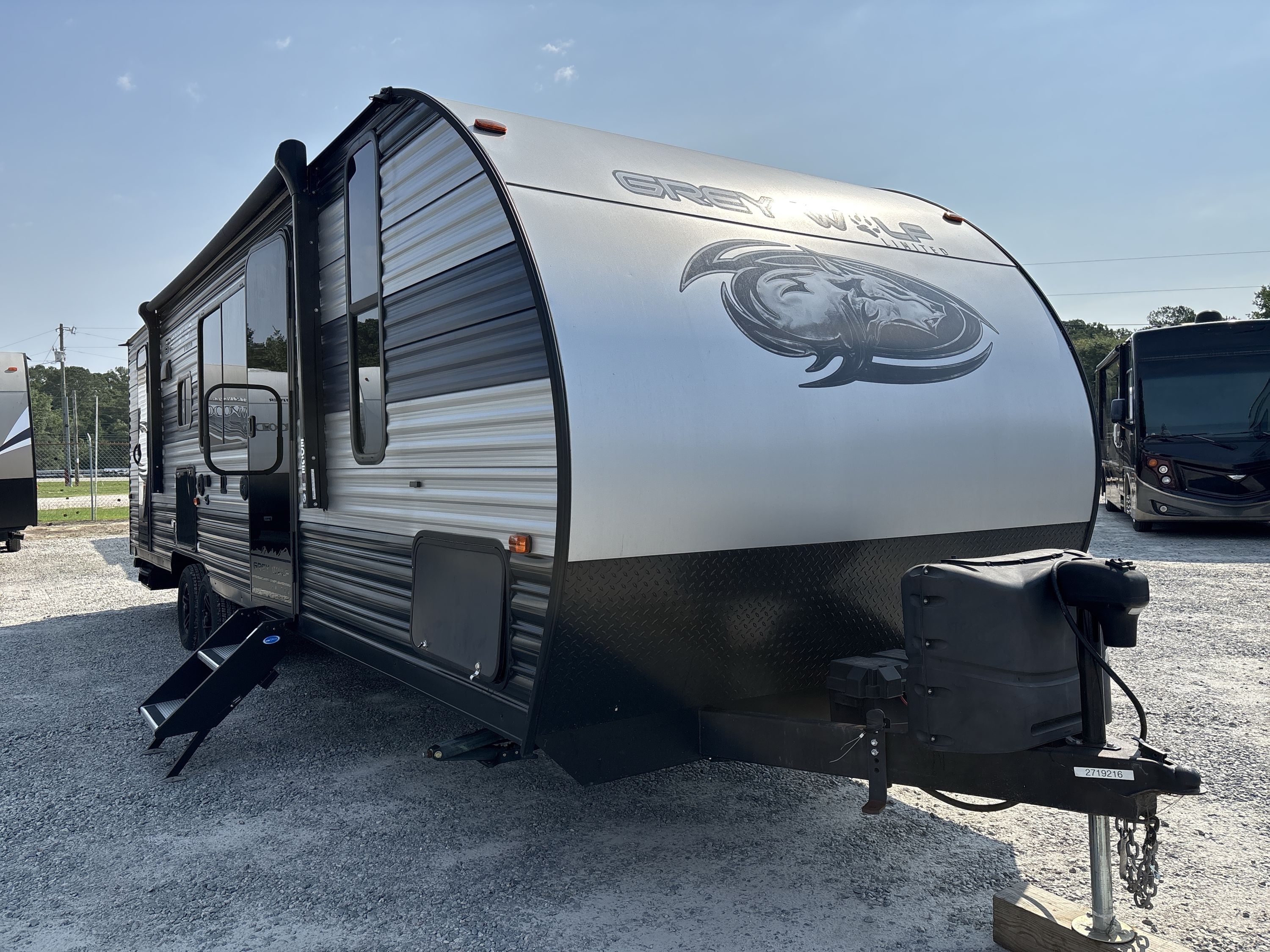 2022 Forest River GREY WOLF 26BRB in hope mills NC