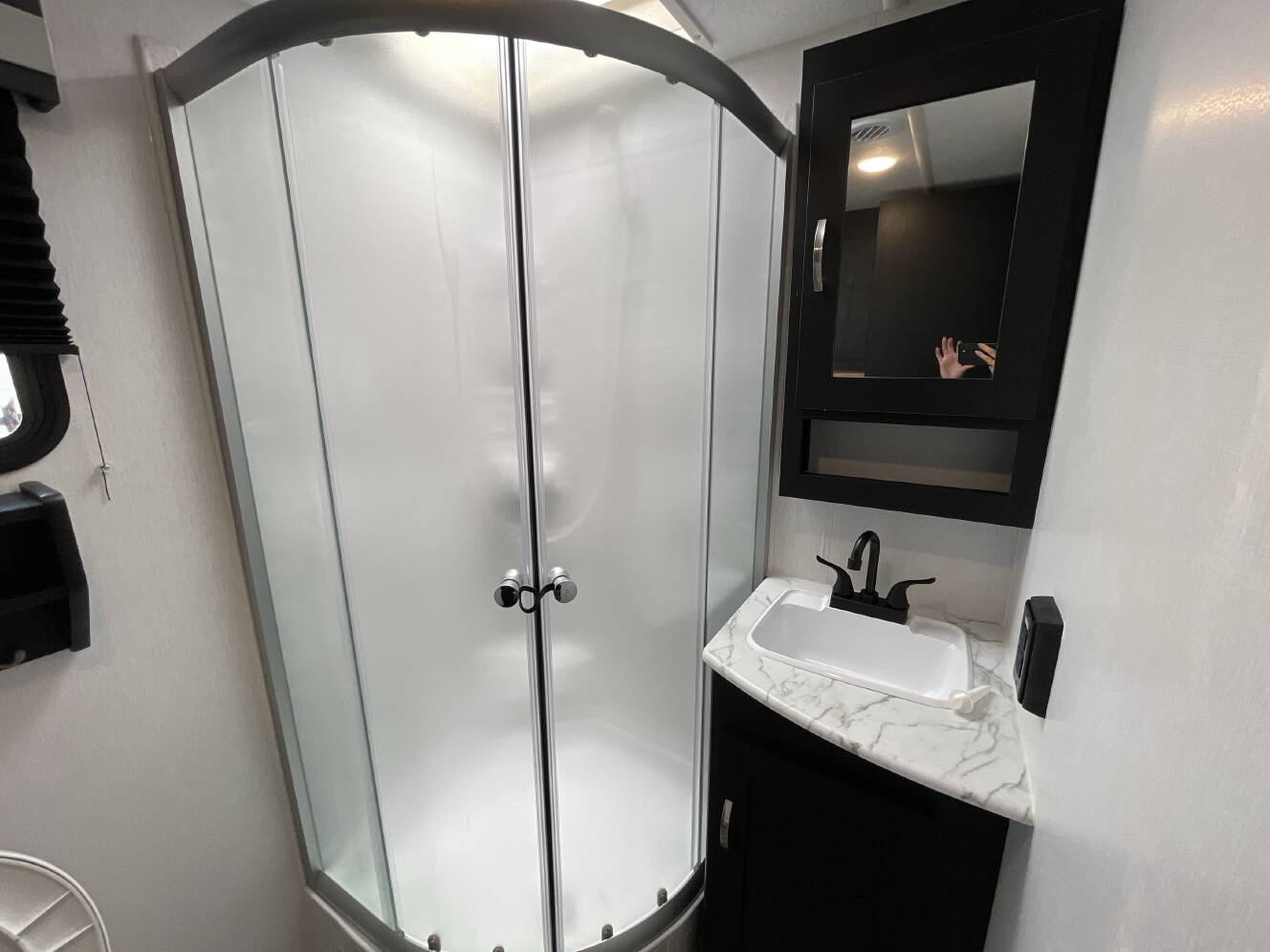 A photo of this 2023 Coachmen FREEDOM EXPRESS ULTRA LITE 252RBS