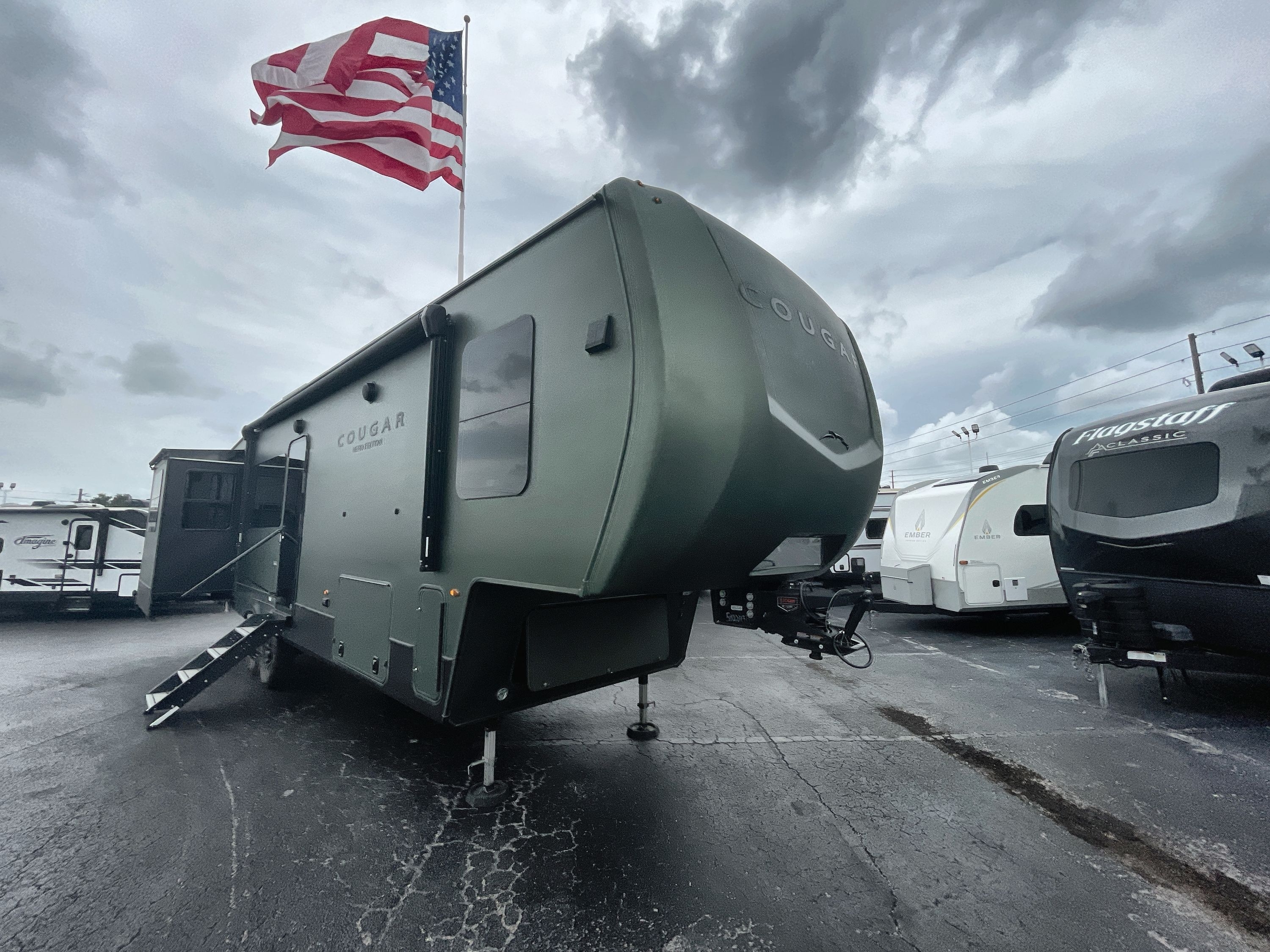 2025 Keystone COUGAR HERO EDITION 320RDS in pinellas park FL