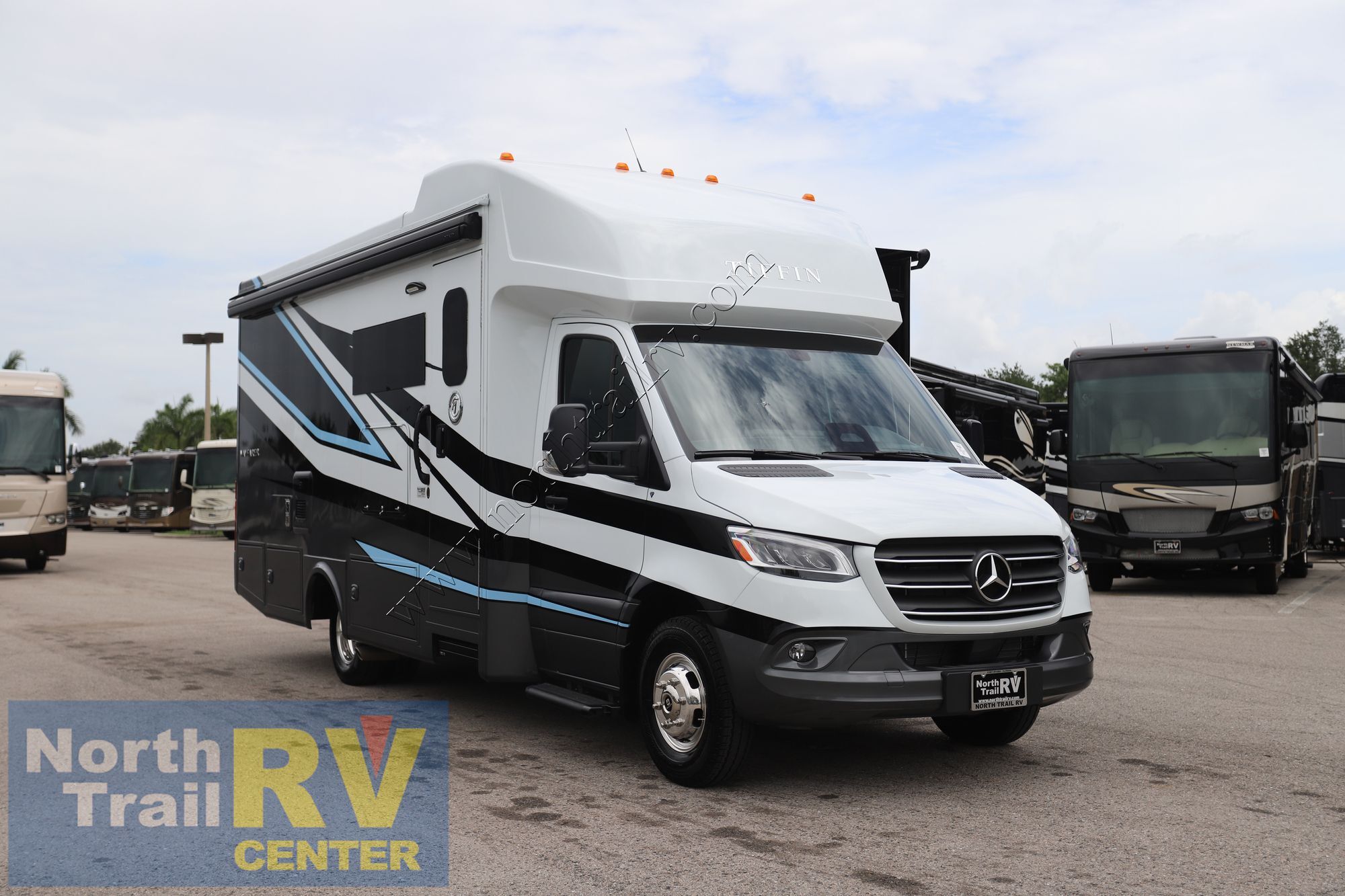 2027 Tiffin Motor Homes Wayfarer 25RW in ft. myers FL