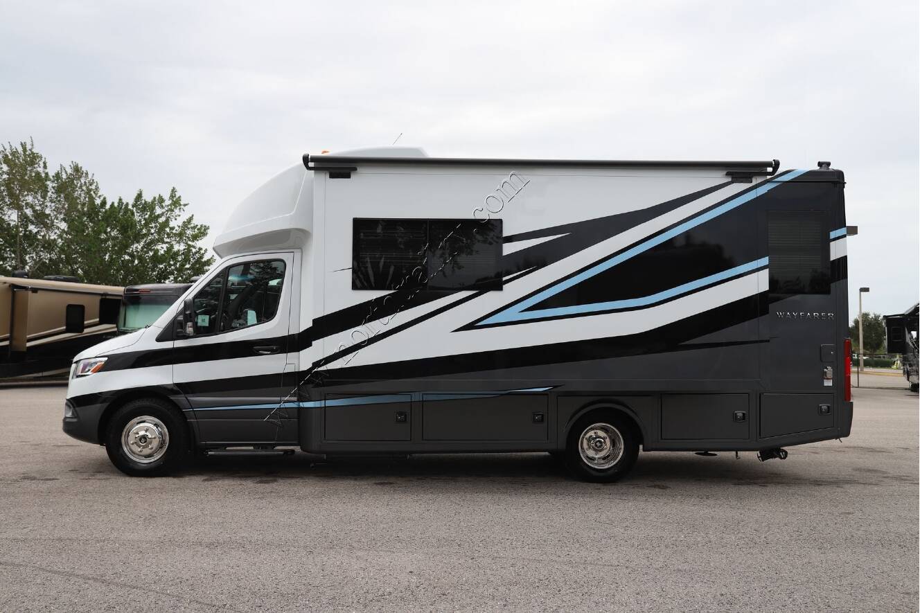 A photo of this 2027 Tiffin Motor Homes Wayfarer 25RW