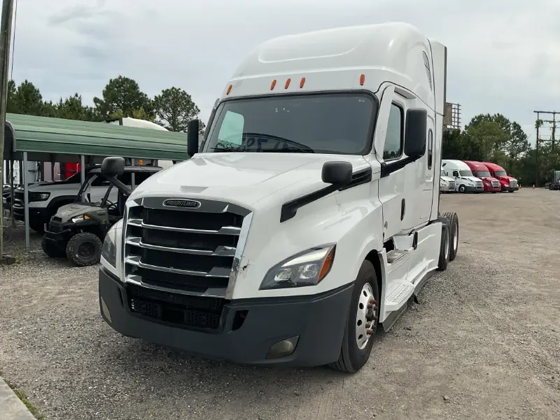 2021 FREIGHTLINER CASCADIA 126