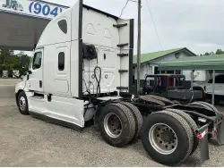 2021 FREIGHTLINER CASCADIA 126