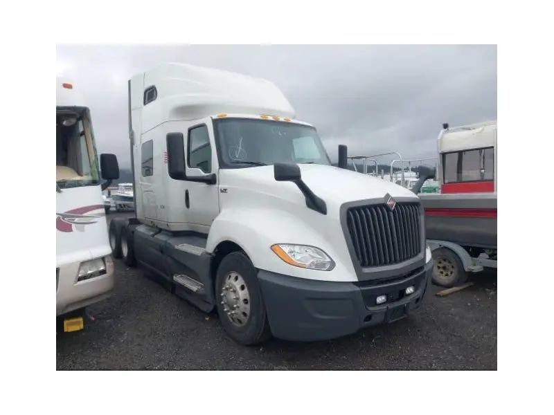 2021 INTERNATIONAL LT625