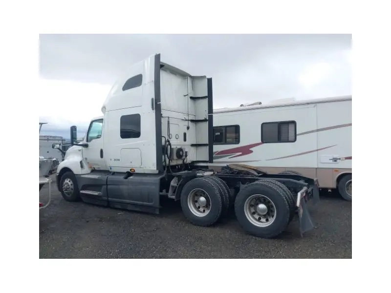 2021 INTERNATIONAL LT625