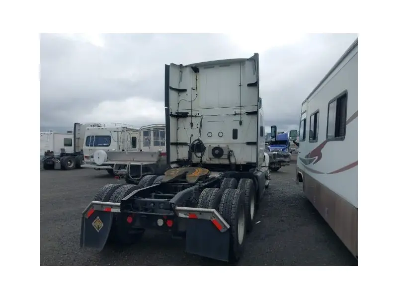 2021 INTERNATIONAL LT625