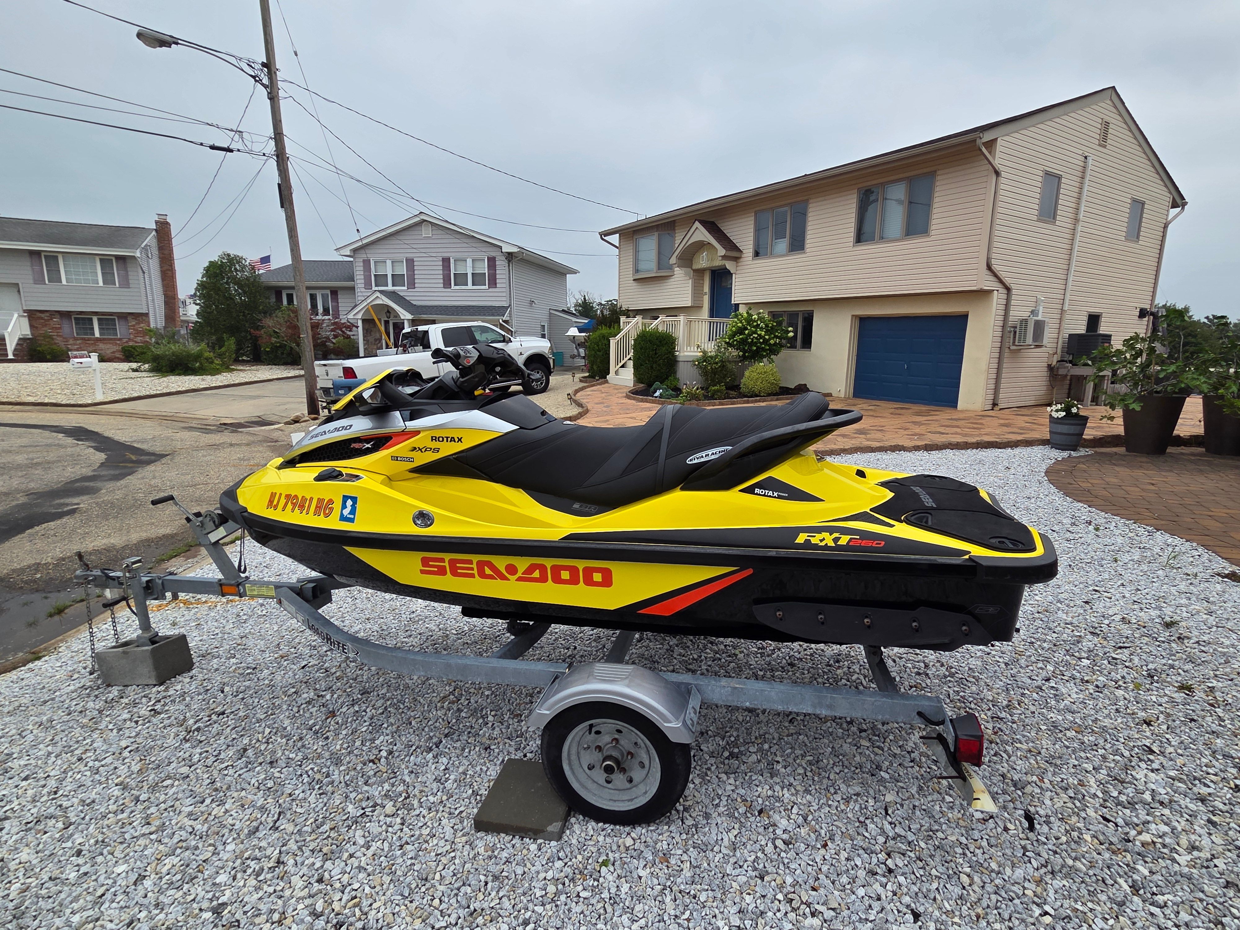 2015 Sea-Doo RXT 260 260 in Oak Ridge, NJ