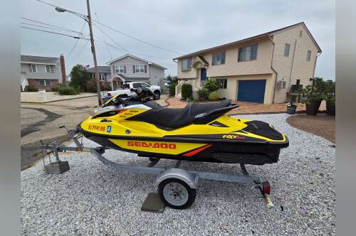 2015 Sea-Doo RXT 260 in oak ridge NJ