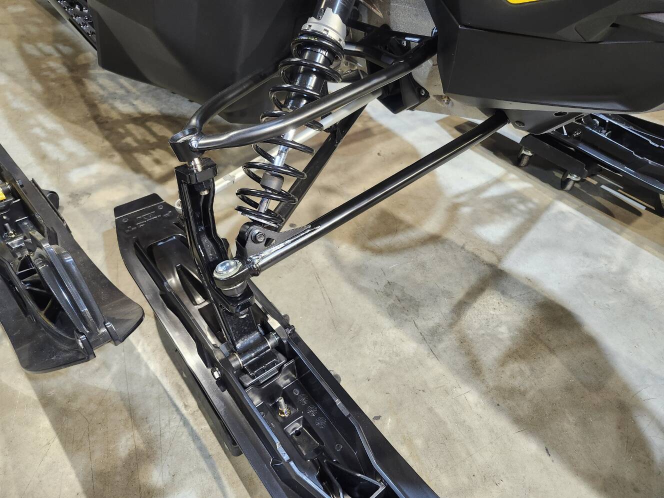 A photo of this 2026 Ski-Doo MXZ ADREN 600R 137 Black