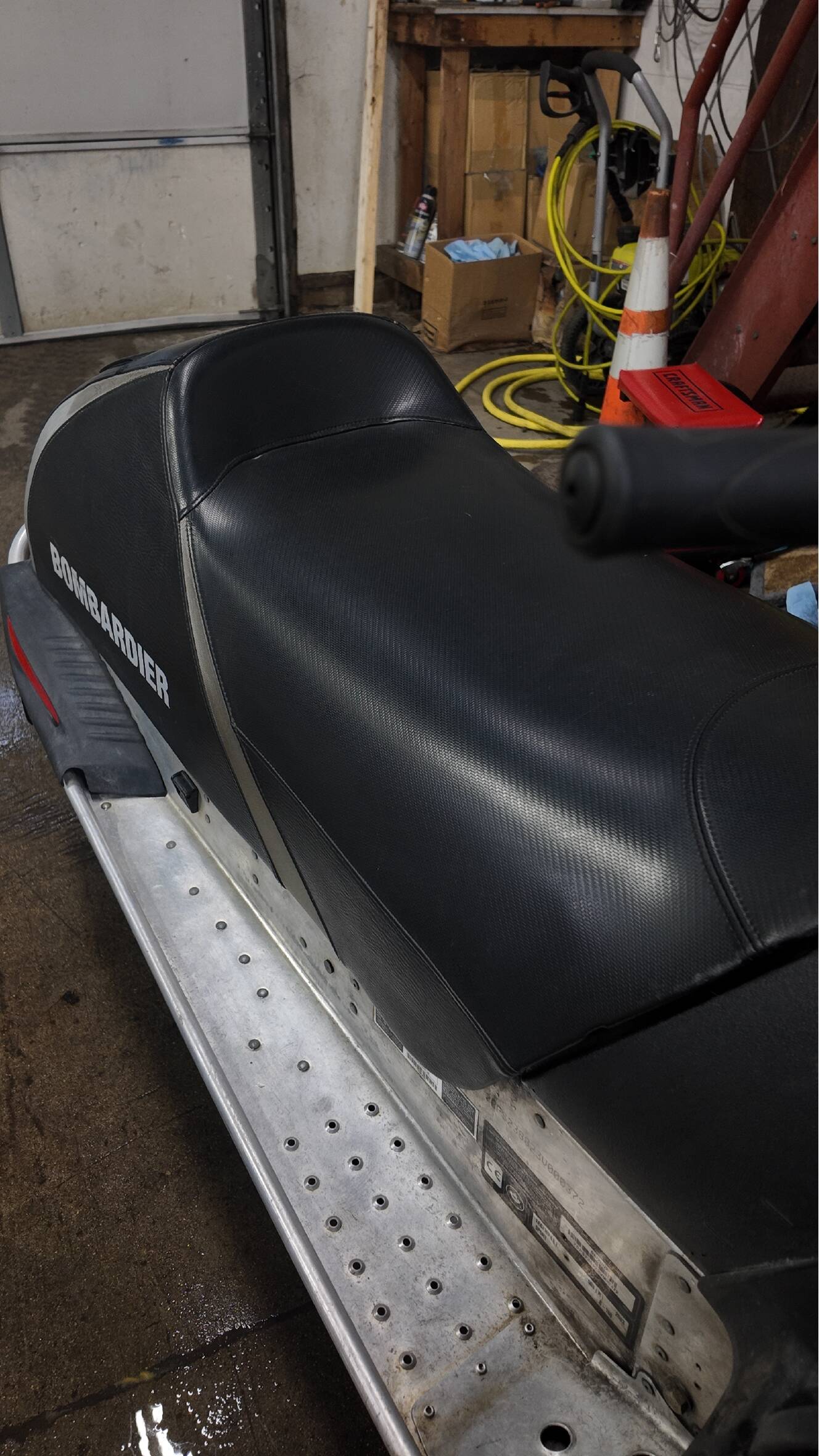 A photo of this 2003 Ski-Doo LEGEND 500 SPORT