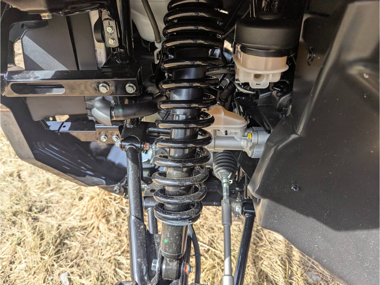 A photo of this 2025 Honda Pioneer 1000-6 Crew Deluxe