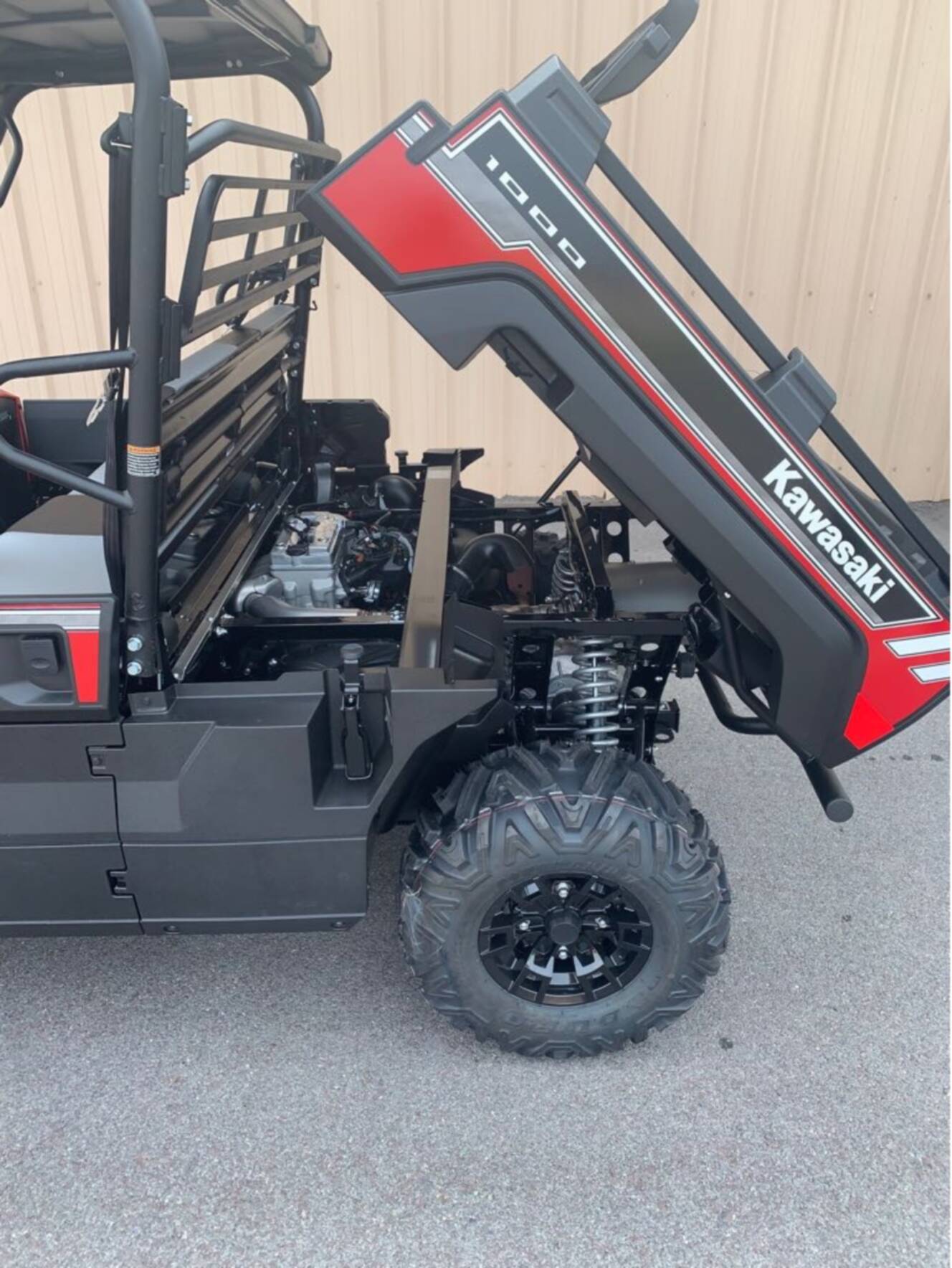A photo of this 2026 Kawasaki Mule PRO-FXR 1000 LE