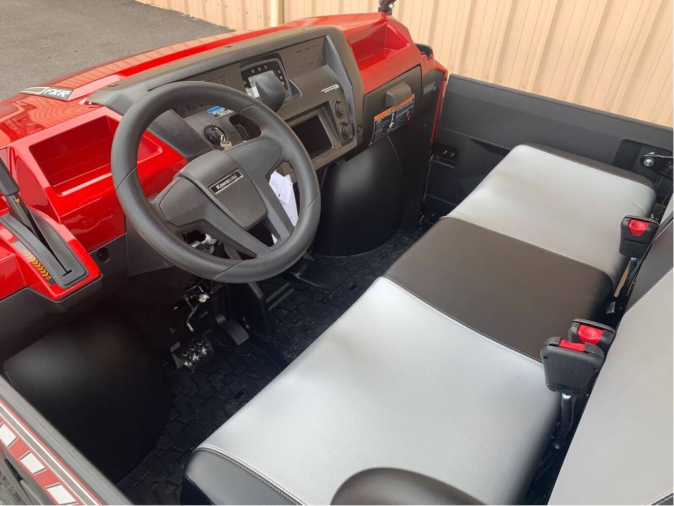 A photo of this 2026 Kawasaki Mule PRO-FXR 1000 LE