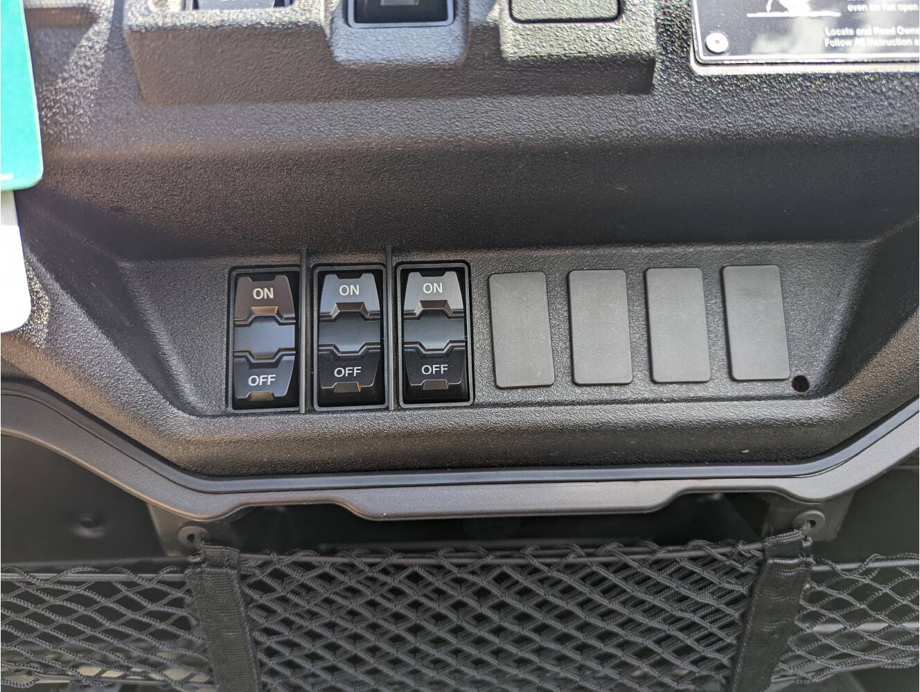 A photo of this 2025 Honda Pioneer 1000-6 Crew Deluxe