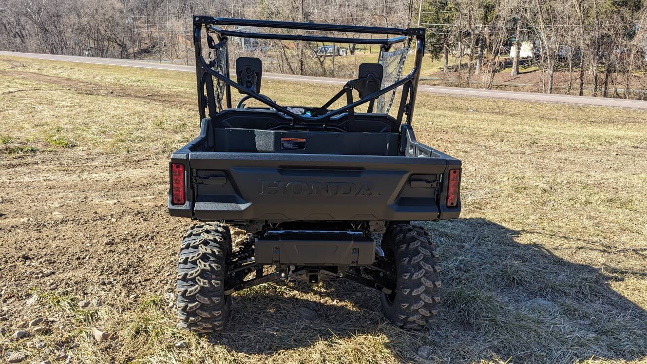 A photo of this 2024 Honda Pioneer 1000 Deluxe