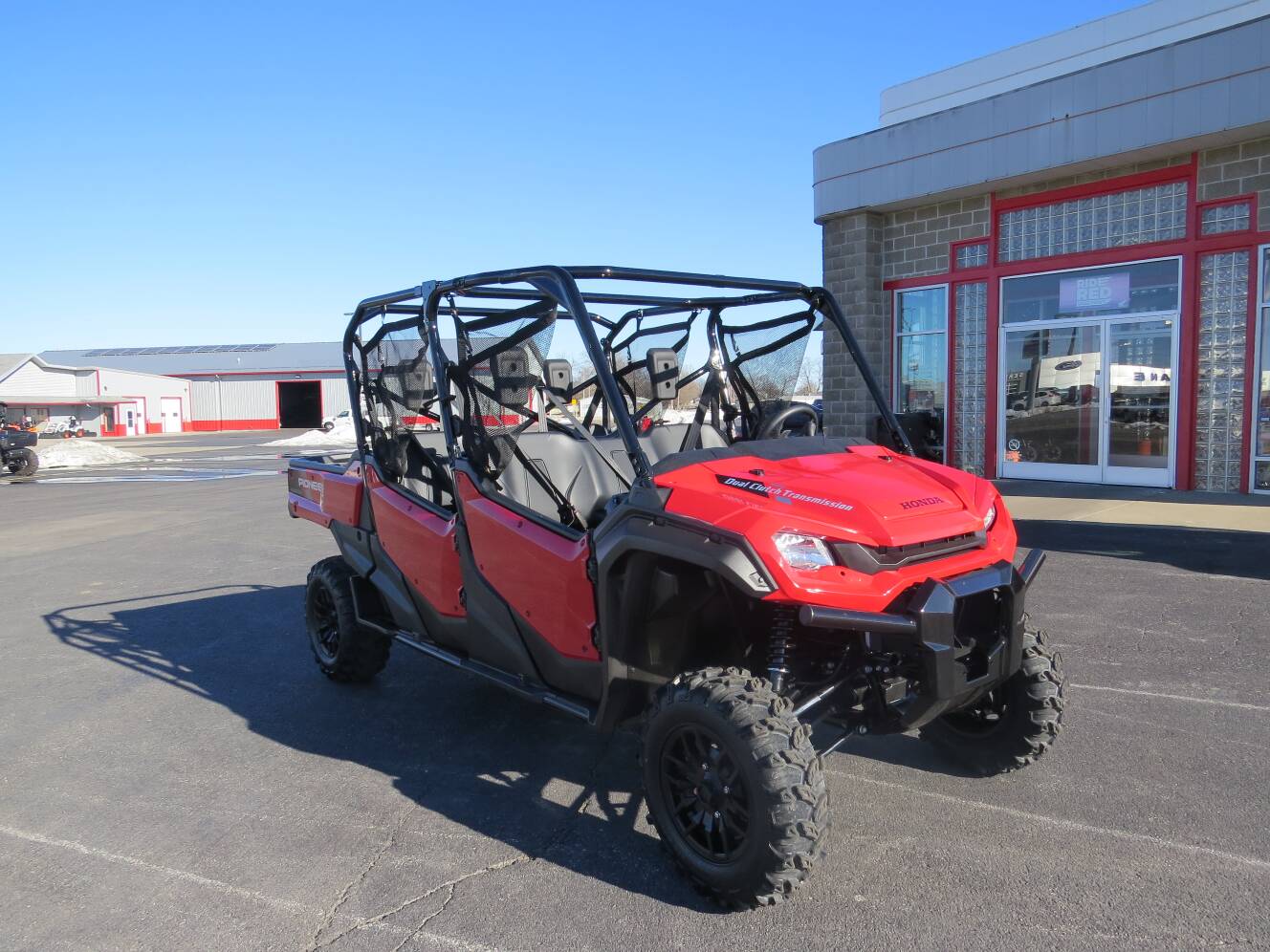 A photo of this 2025 Honda Pioneer 1000-6 Crew Deluxe