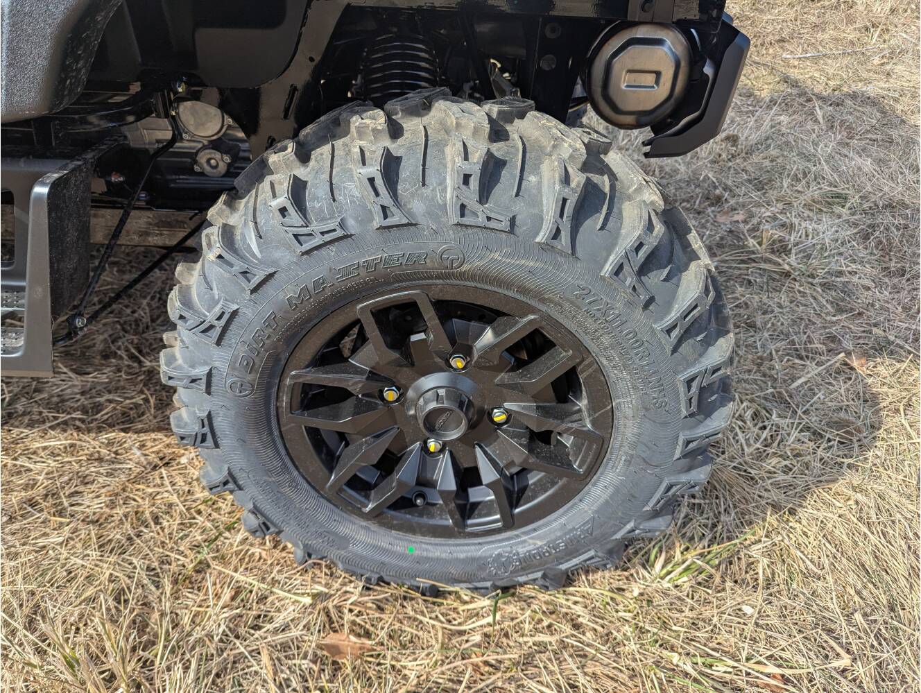 A photo of this 2025 Honda Pioneer 1000-6 Crew Deluxe