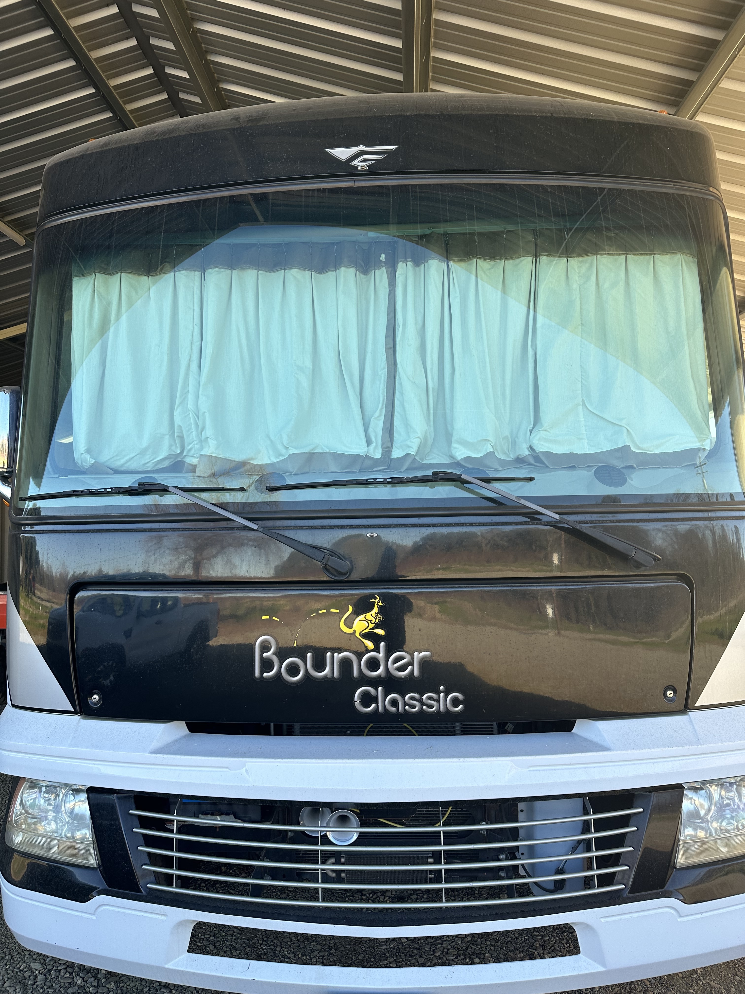 2012 Fleetwood BOUNDER CLASSIC 36R in chico CA