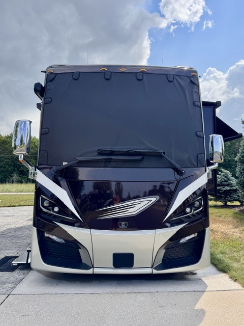 2022 Tiffin Motorhomes PHAETON 40 QBH RV