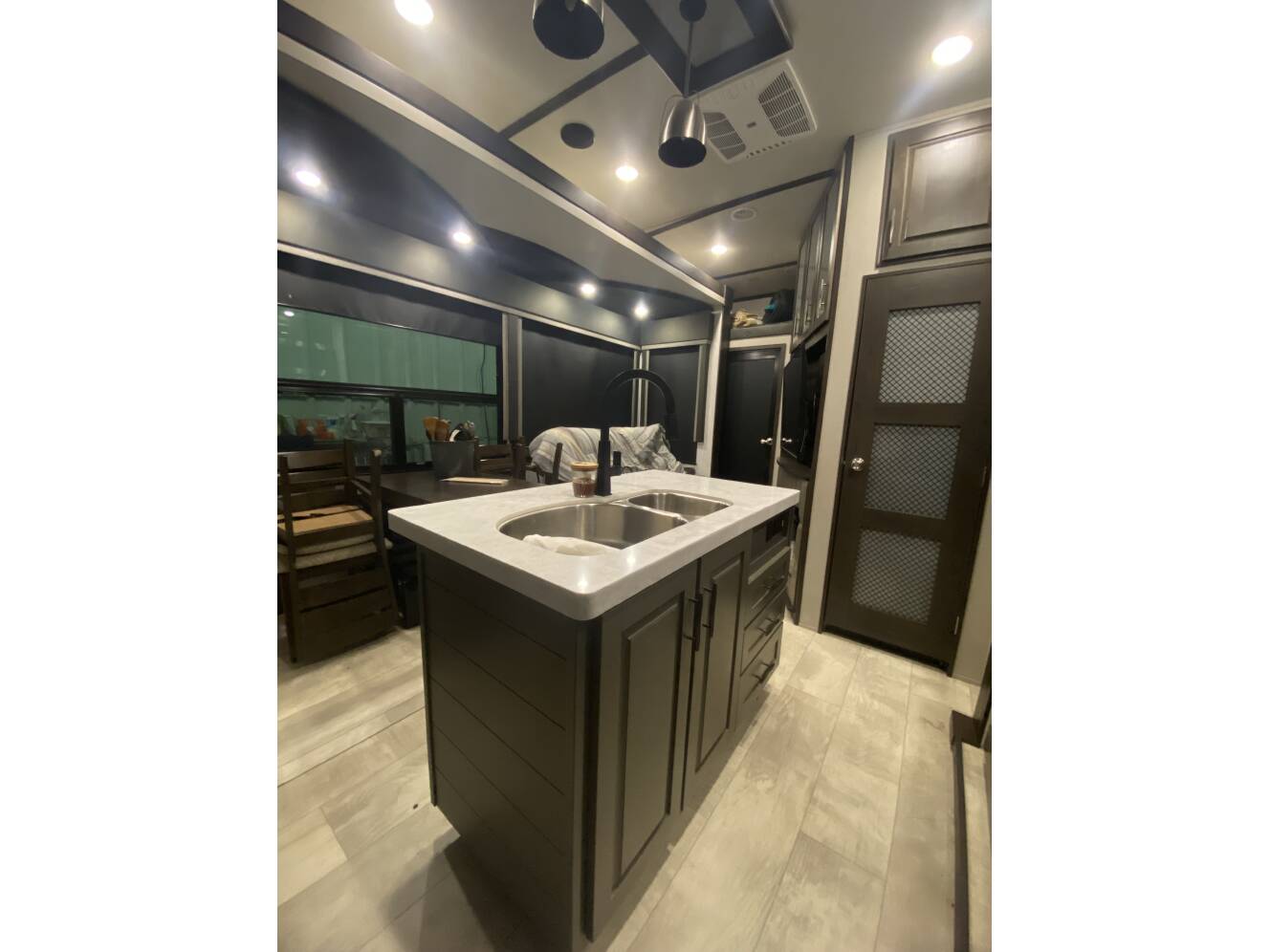 A photo of this 2021 Grand Design MOMENTUM 397TH