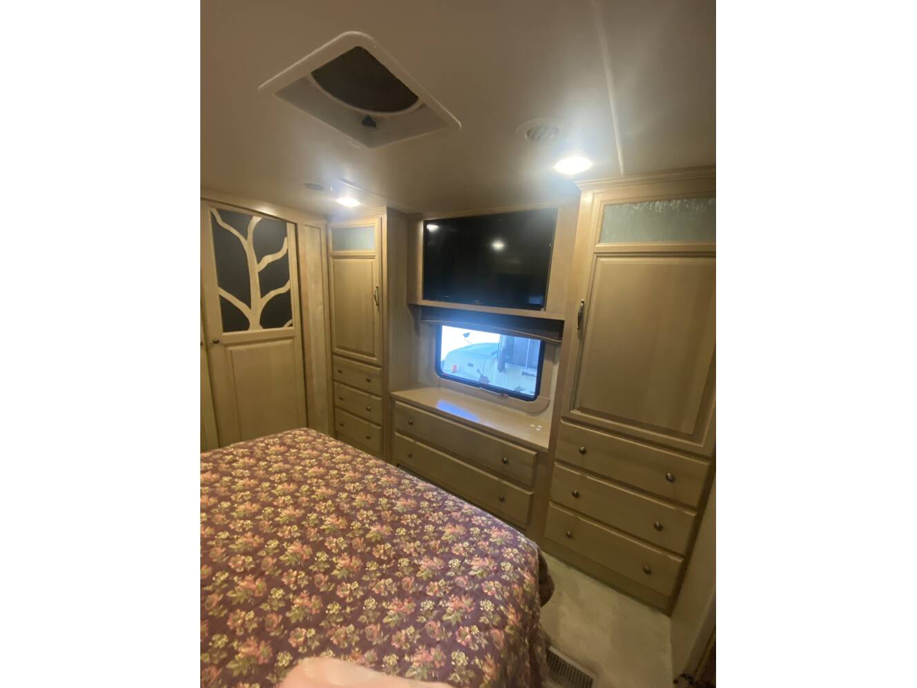 A photo of this 2015 Redwood REDWOOD 36RL