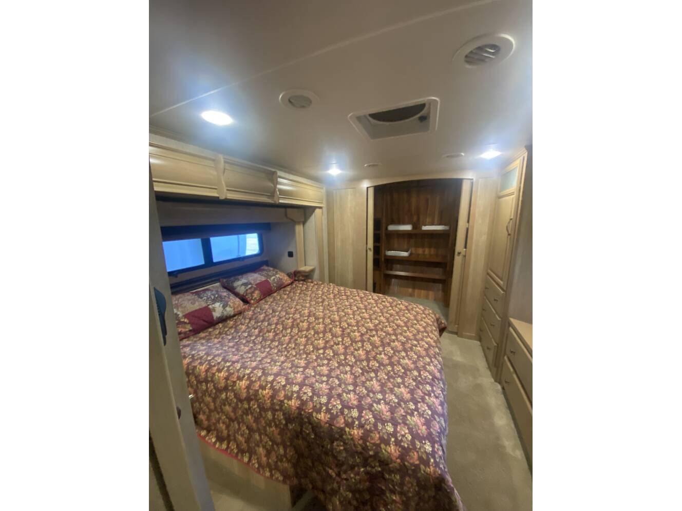 A photo of this 2015 Redwood REDWOOD 36RL