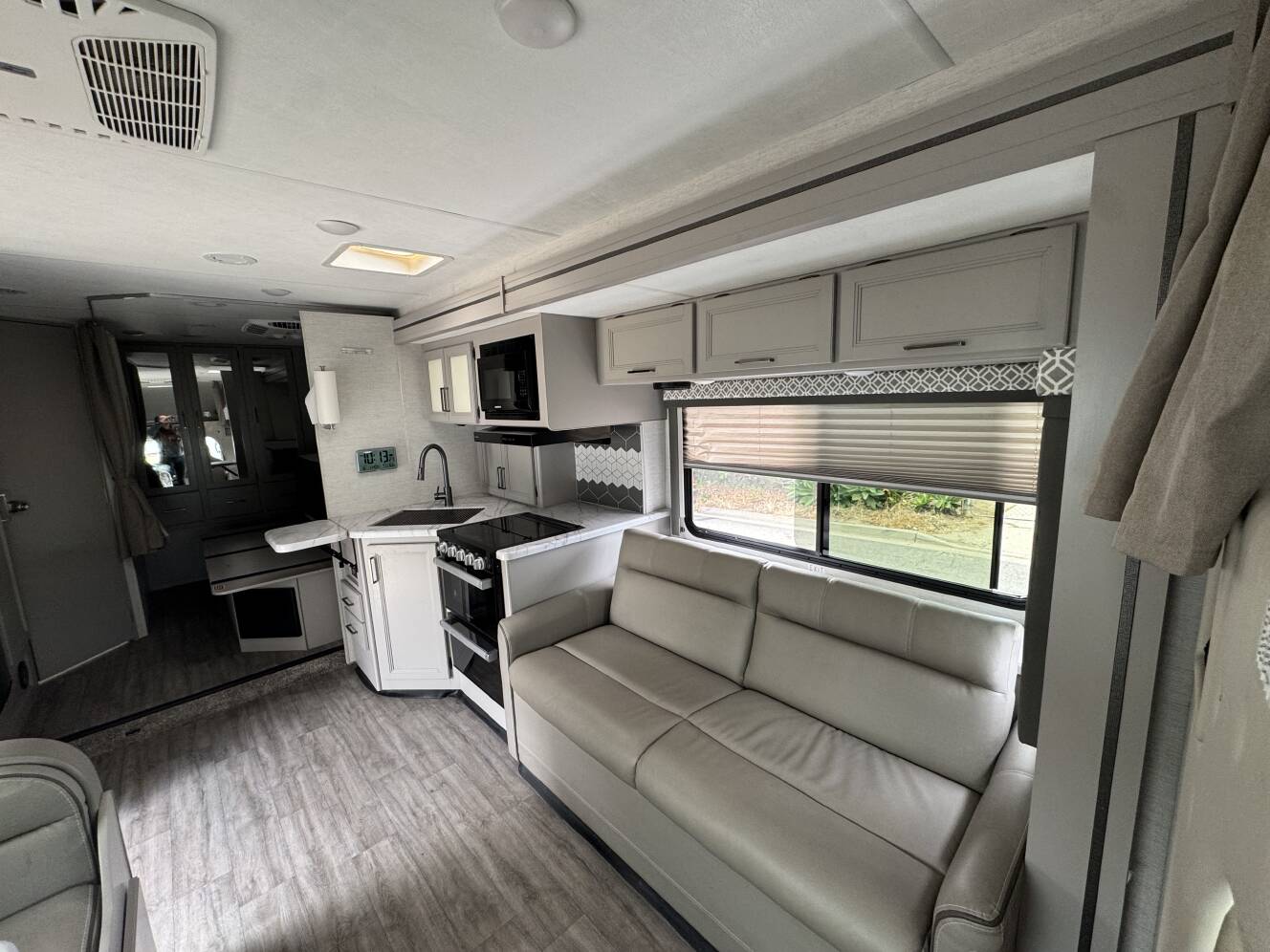 A photo of this 2024 Thor Motor Coach COLEMAN 27CM