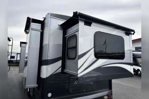 2017 Forest River SUNSEEKER 2800QS GTS in sparks NV