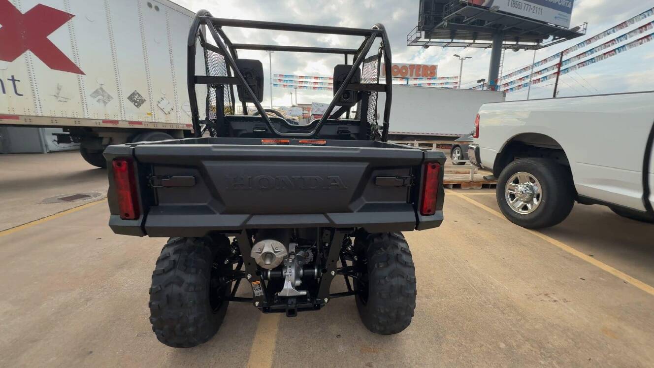 A photo of this 2026 Honda PIONEER 520
