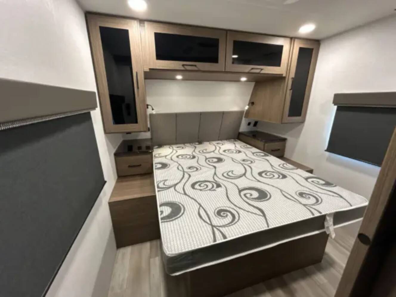 A photo of this 2024 Alliance Rv DELTA 251BH