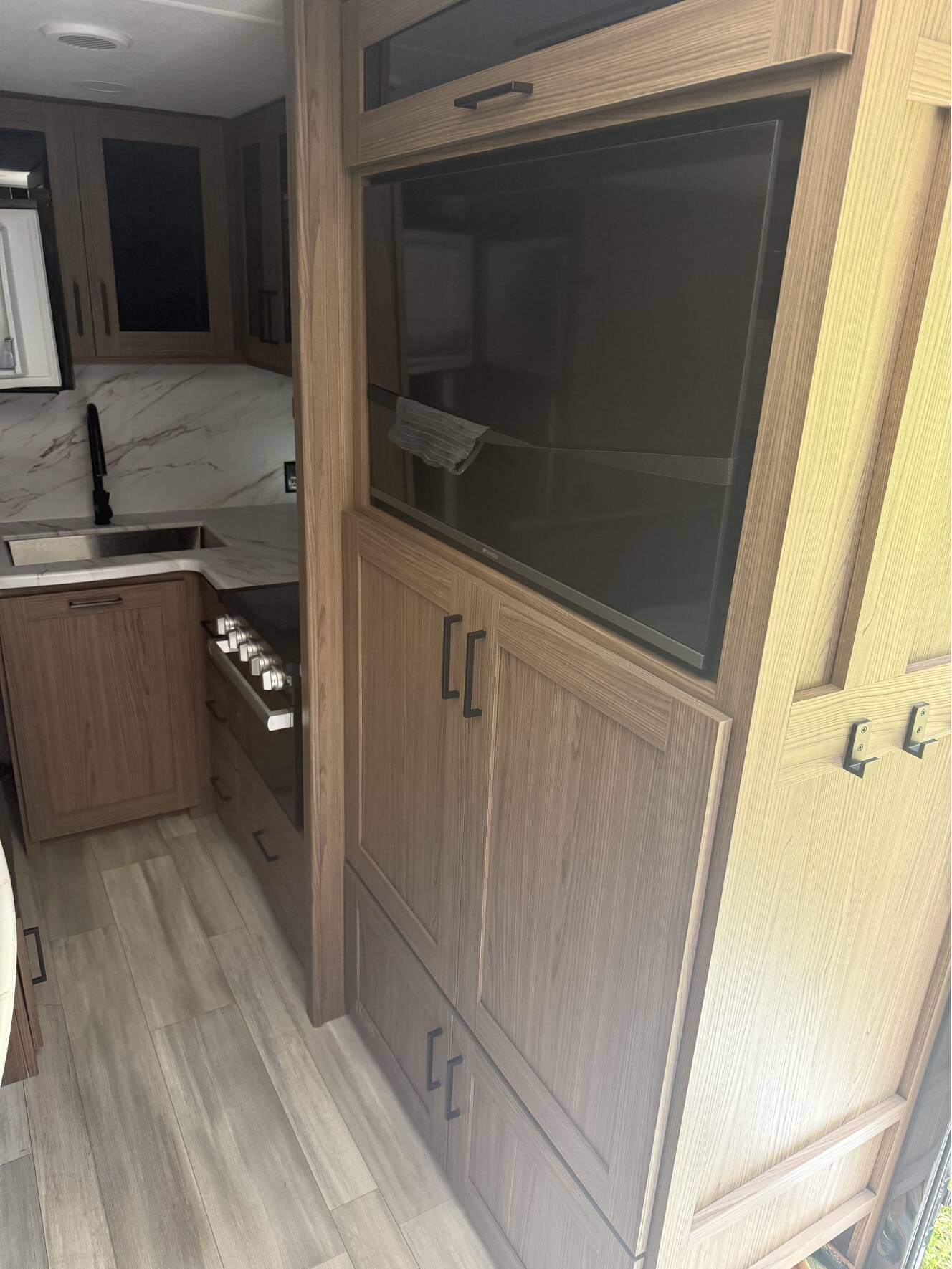 A photo of this 2024 Alliance Rv DELTA 251BH