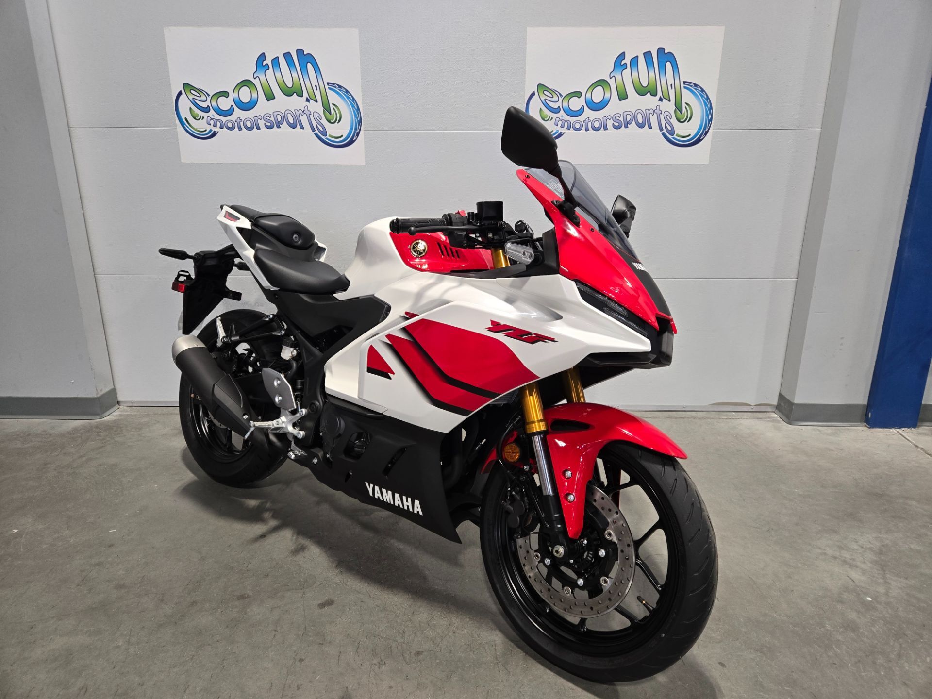 2026 Yamaha YZF-R3 R3 in Forest Lake, MN