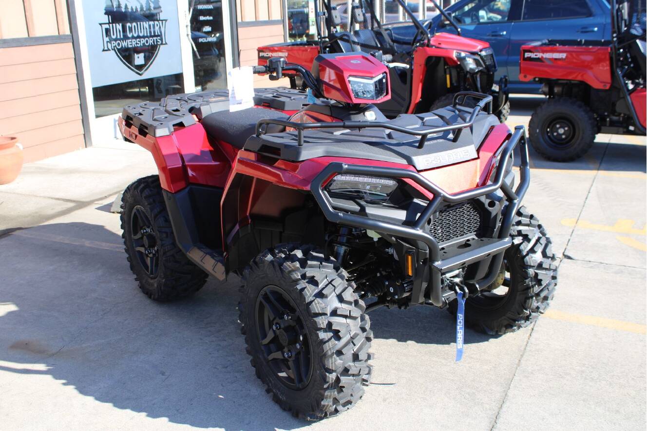 A photo of this 2026 Polaris Sportsman 570 Trail