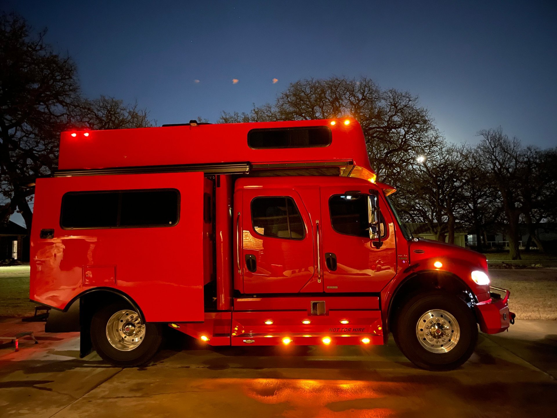 2010 Freightliner M2 Sport Chassis RV Conversion in mansfield TX