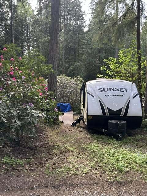 2022 Crossroads SUNSET TRAIL SUPER LITE SS272BH in marysville WA