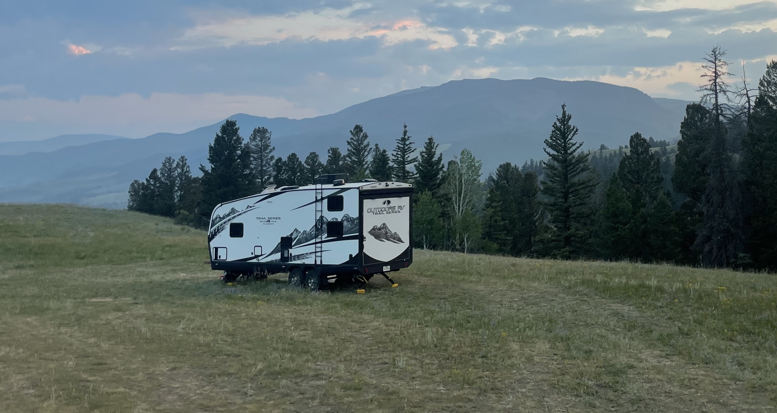 2022 Outdoors Rv Manufacturing TRAIL SERIES 24TRX RV