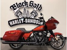 Check out the 2025 Harley-Davidson Road Glide Key Highlights image