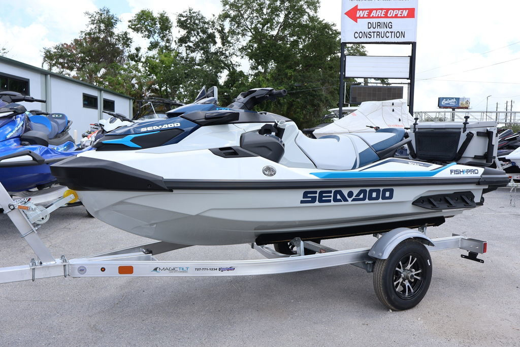 2026 Sea-Doo FISH PRO PWC SPORT 170 AUD WH IBR IDF 26 170 in Clearwater, FL