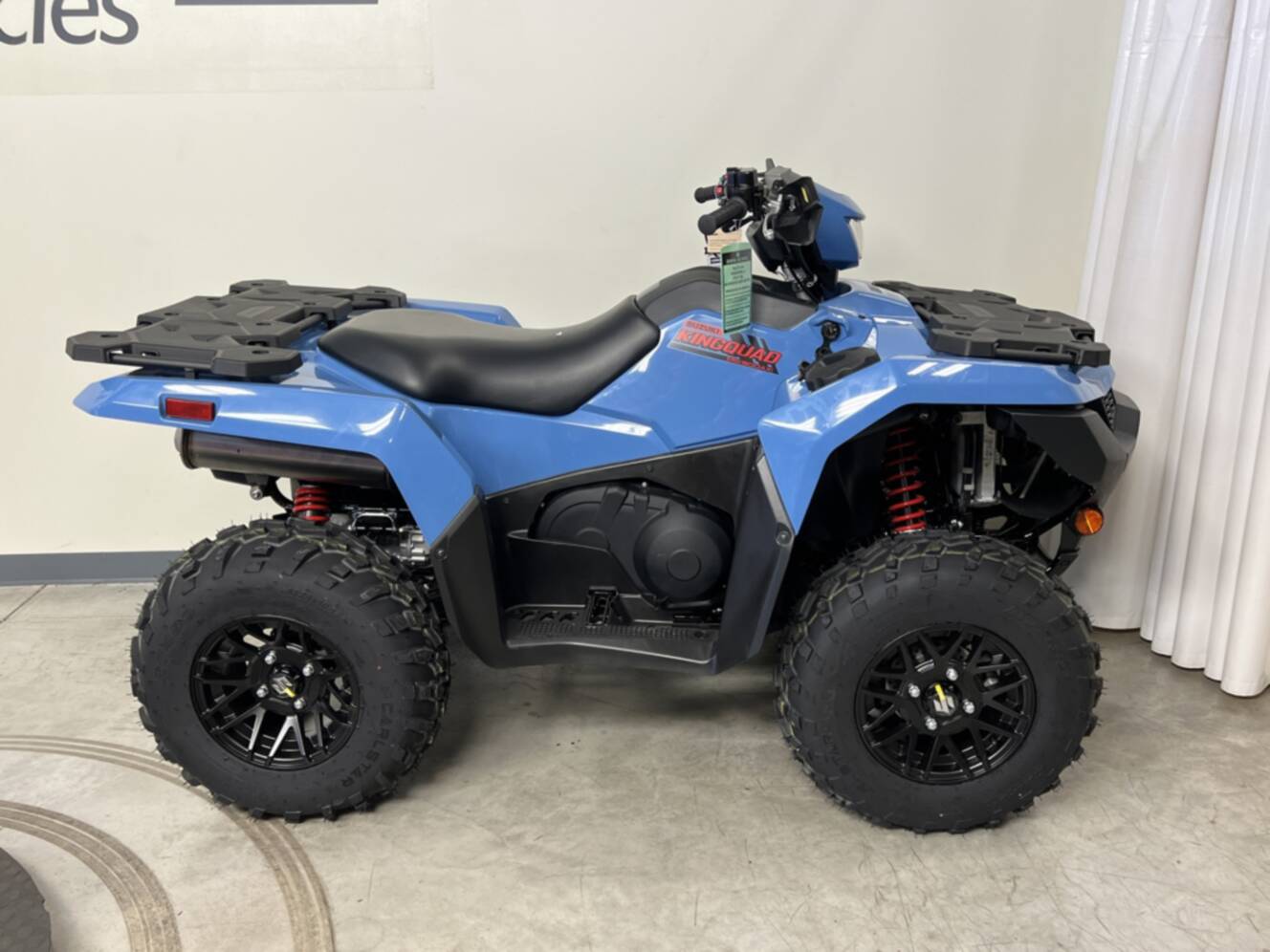A photo of this 2025 Suzuki Kingquad 500 Axi Power Steering SE (LT-A500XPZM5)