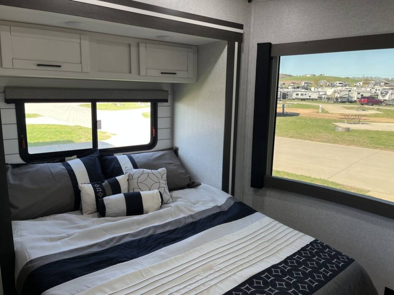 A photo of this 2024 Crossroads Rv Hampton HP378DBB