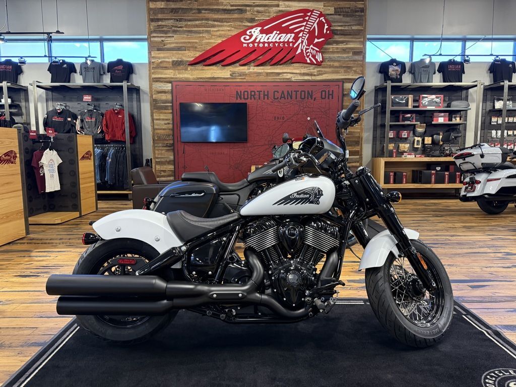 2026 Indian Motorcycle® Chief® Bobber Dark Horse® Ghost White Metallic Smoke BOBBER DARK HORSE in North Canton, OH