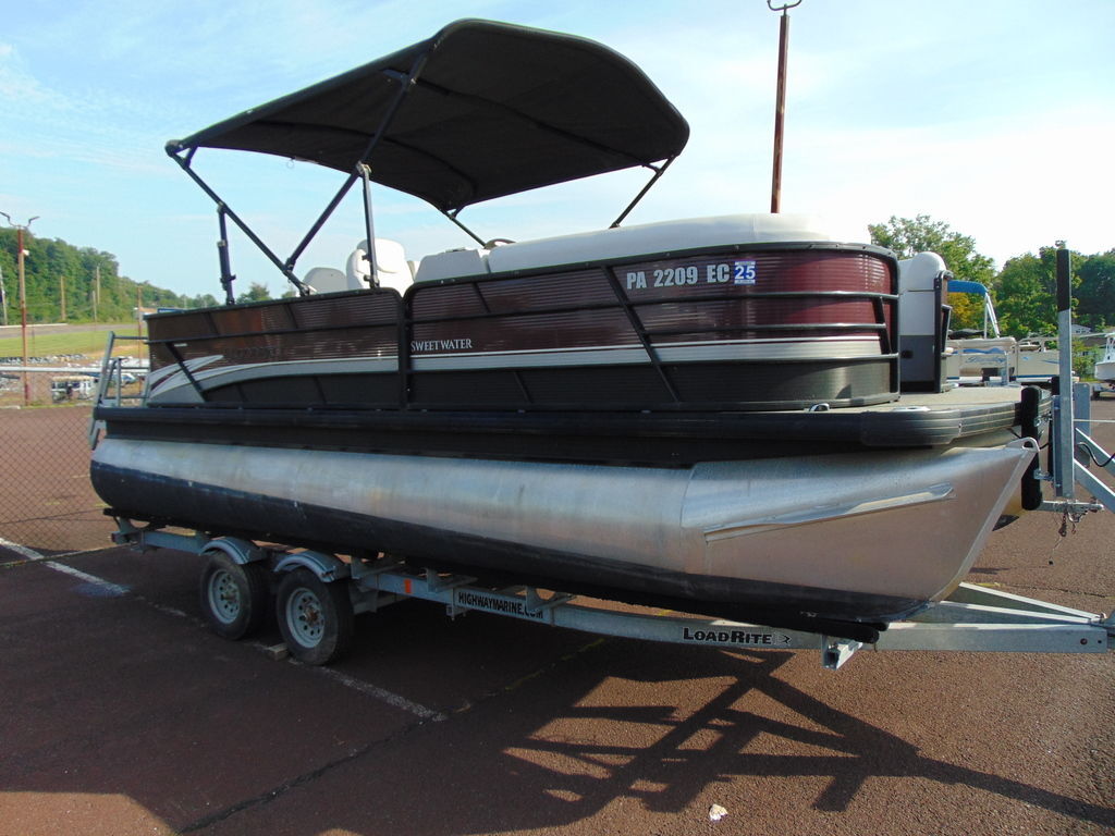 2022 Godfrey Pontoons Sweetwater 2186 F 27 in. 2486 SFL in quakertown PA