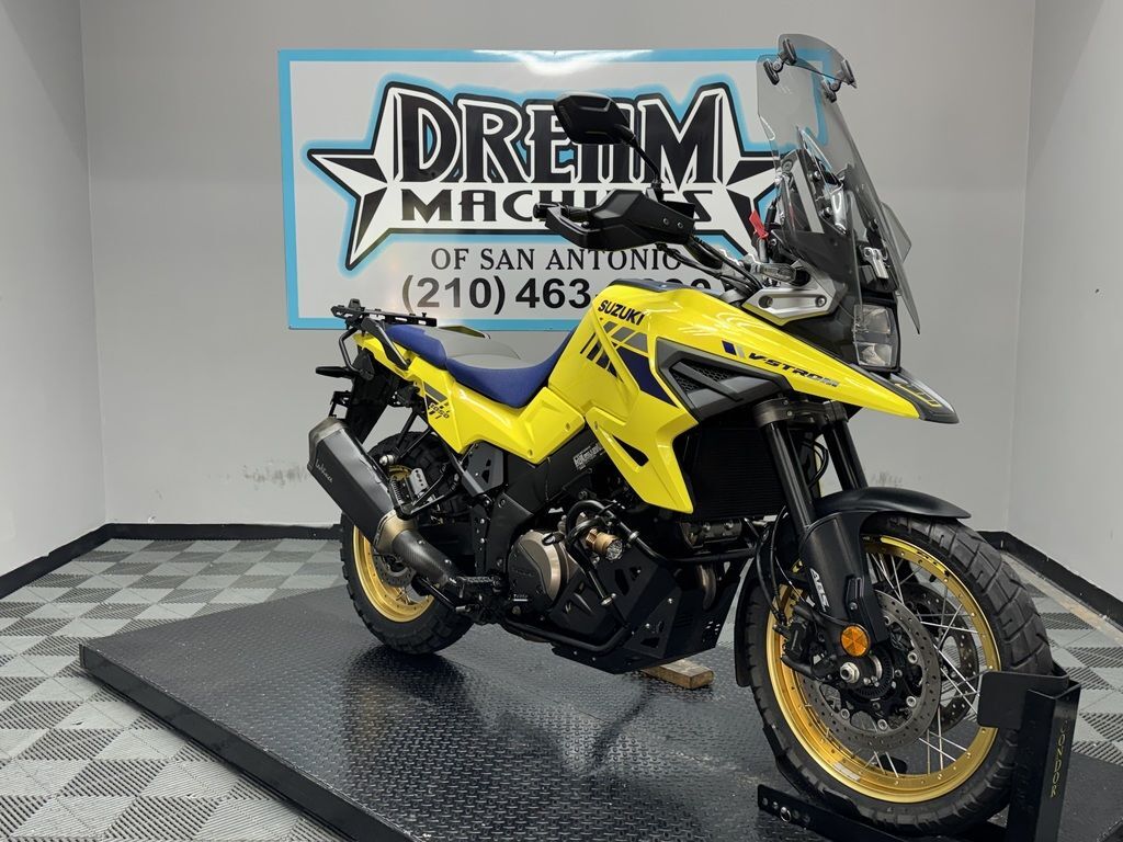 2020 Suzuki V-Strom 1050XT 1050XT in San Antonio, TX