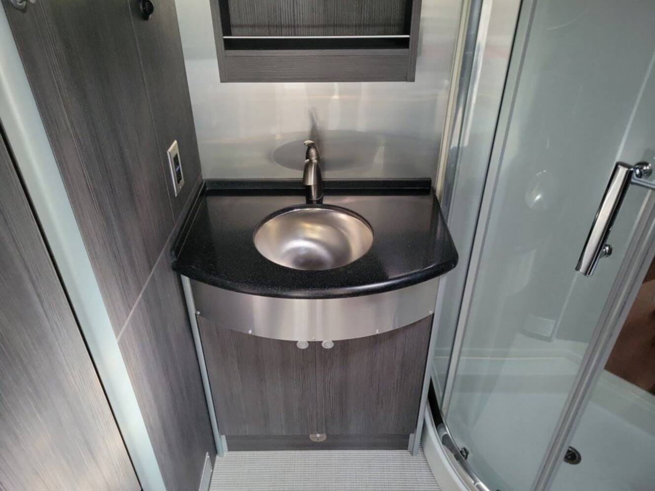 A photo of this 2023 Airstream Atlas E1