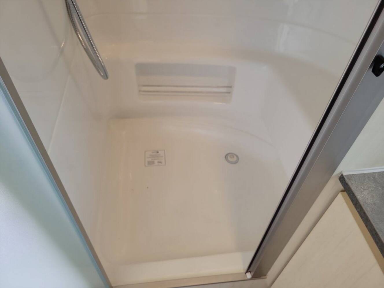 A photo of this 2026 Airstream Flying Cloud 23 FBQ